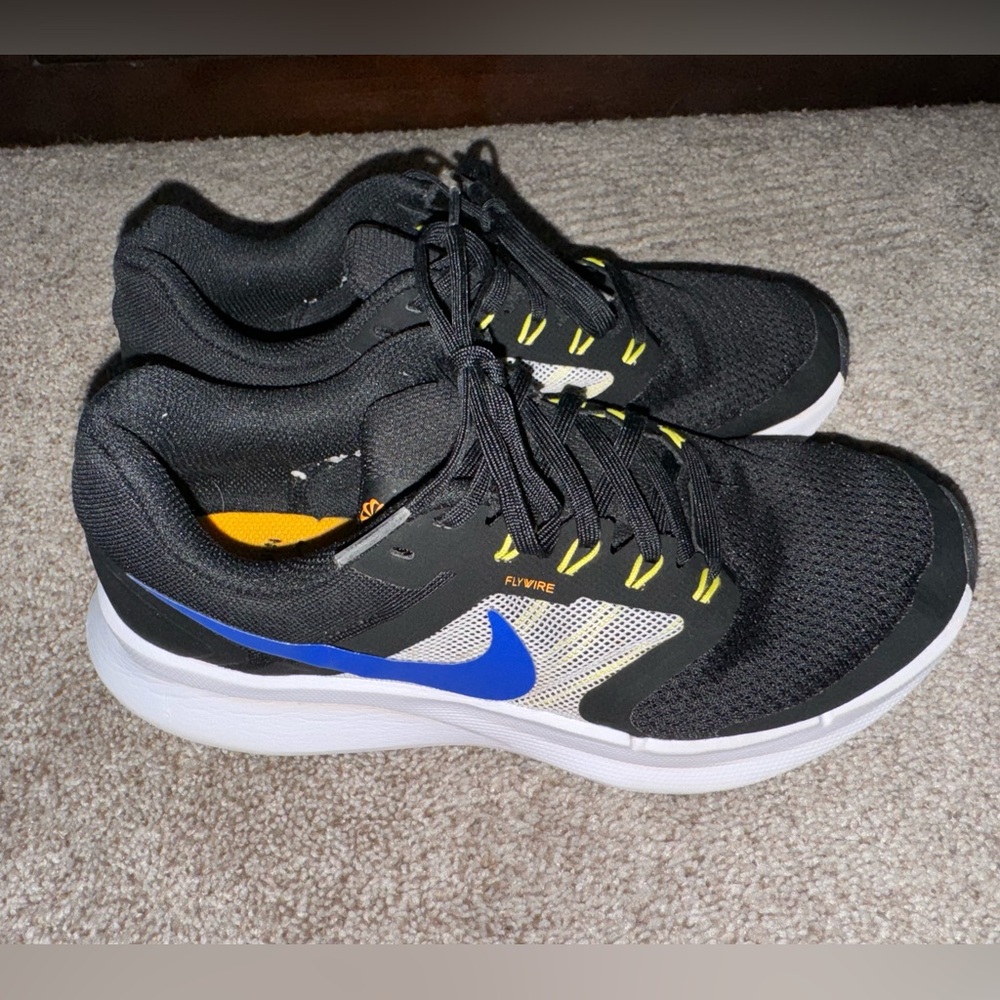 Nike FlyWire men’s size 7